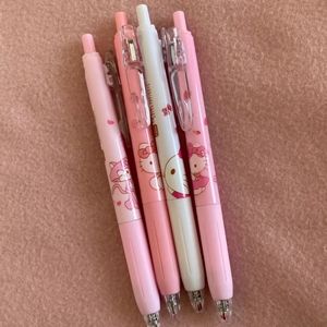 New Hello Kitty Pen Set